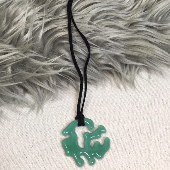 Abstract Glass Necklace - Picture 1 of 6